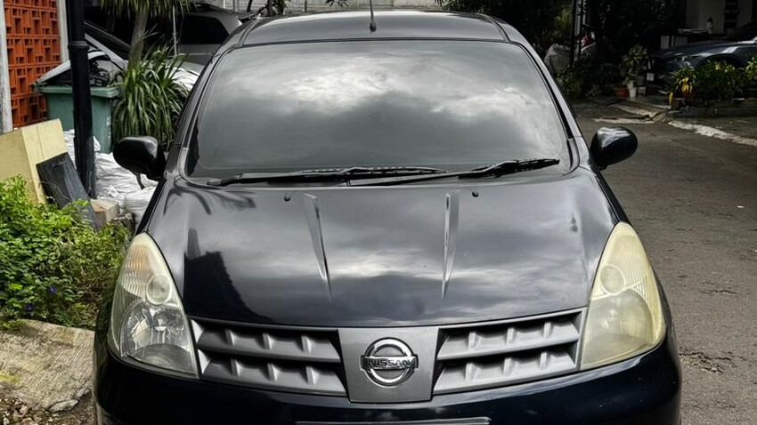 Nissan Grand livina 2009 Bensin