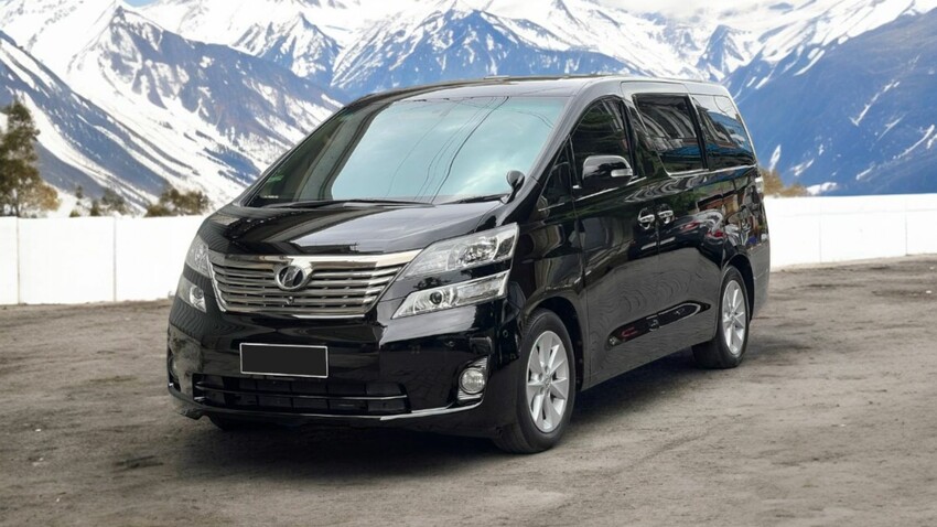 Toyota Vellfire 2011 Bensin