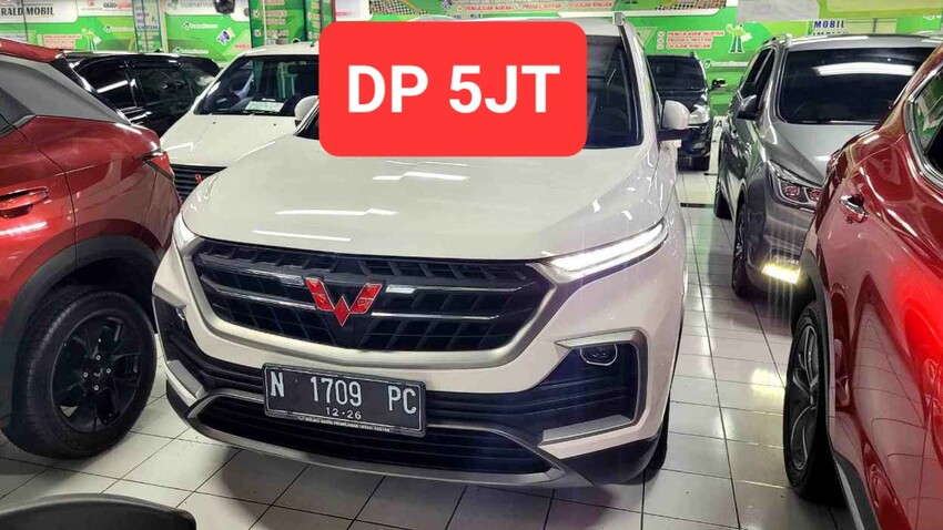 Wuling Almaz SE Matic 7seat Mulus Like New DP Minim