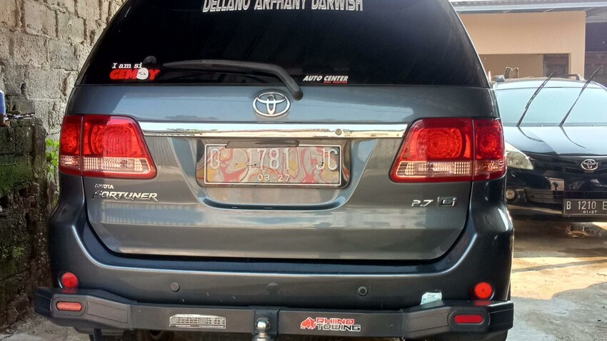 Toyota Fortuner 2007 Bensin