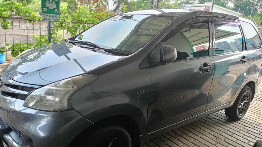 Toyota Avanza 2013 Bensin mulus siap pakai