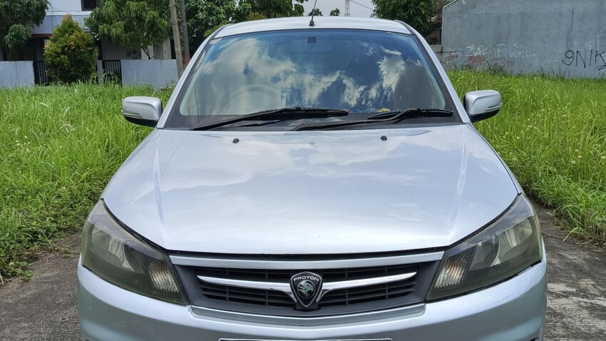 Proton Saga 2012 Bensin