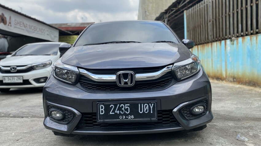 Brio E MT 2021 Grey DP 5jt Cash Atau Kredit Terbaik SeOLX!