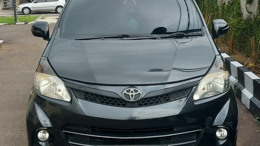 Toyota Avanza 2012 Bensin