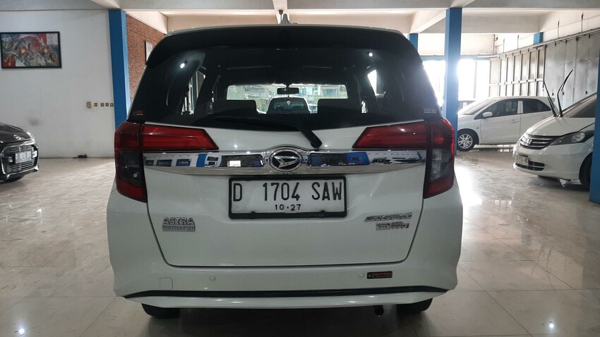 Dp 3jt Daihatsu Sigra R 1.2 A/T 2022 MURAH