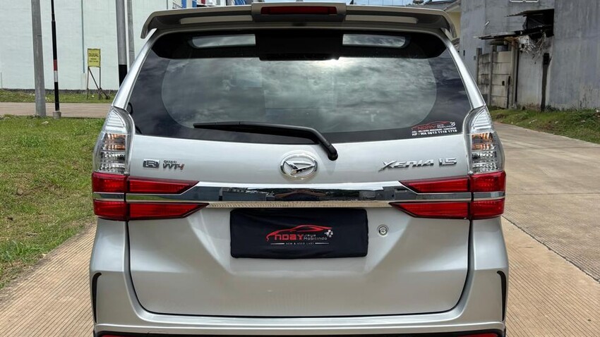 Daihatsu Xenia R Deluxe manual bekas murah 2021