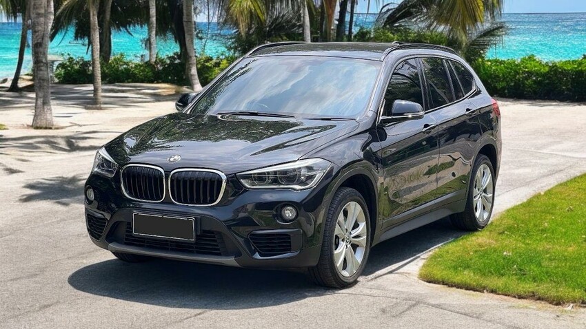 BMW X1 2018 Bensin 1.5 AT.