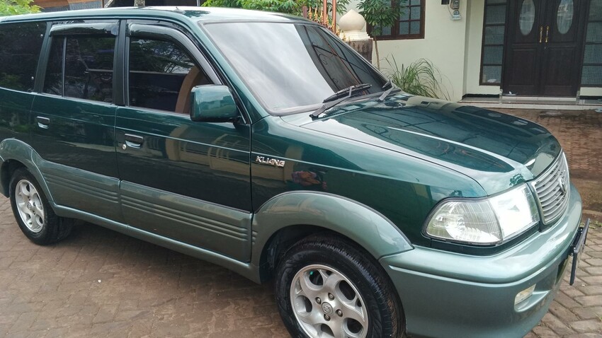 Toyota Kijang Krista