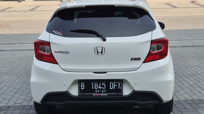 (DP 5JT) LOW KM Honda Brio RS AT 2022 DIJUAL CEPAT