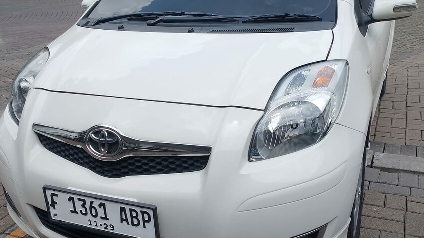 Toyota Yaris 2012 Bensin