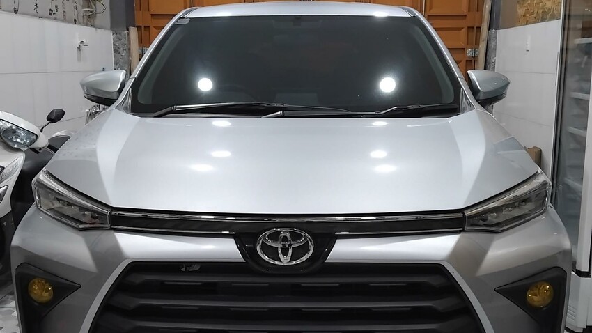 Toyota Avanza matic 2022 pemakaian 2023,dijual karena mau pindah kerja