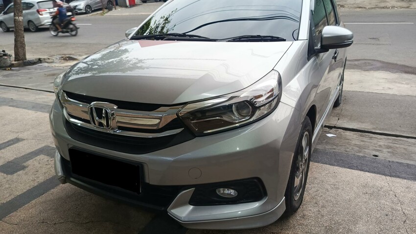 Km 54rb ANTIK Honda Mobilio E 2019 Matic Facelift Mulus siap pakai