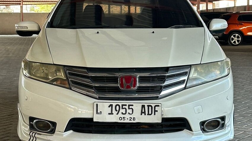 TDP30jt Honda New City 1.5 E Automatic 2013 Putih Kredit Murah