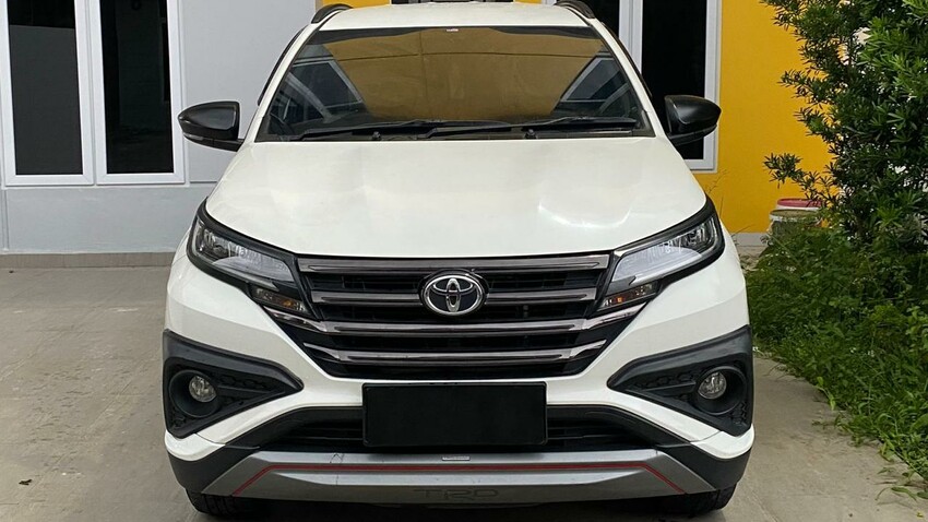 Toyota Rush 1.5 S TRD AT 2019