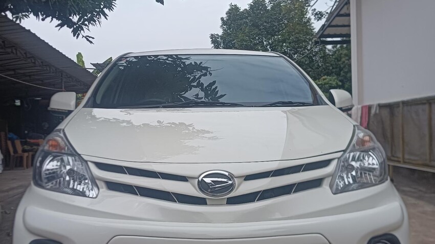 Daihatsu Xenia 2012 Bensin