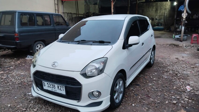 Daihatsu Ayla 2014 Bensin