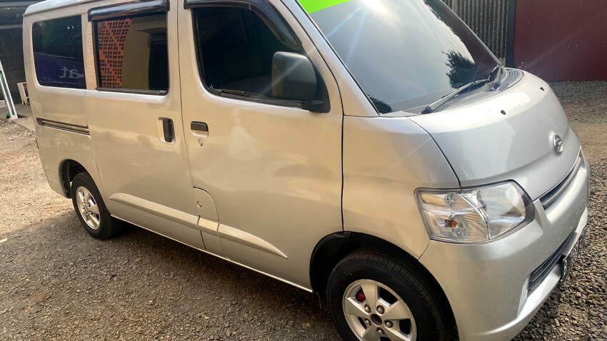 Daihatsu Gran max 2010 Bensin