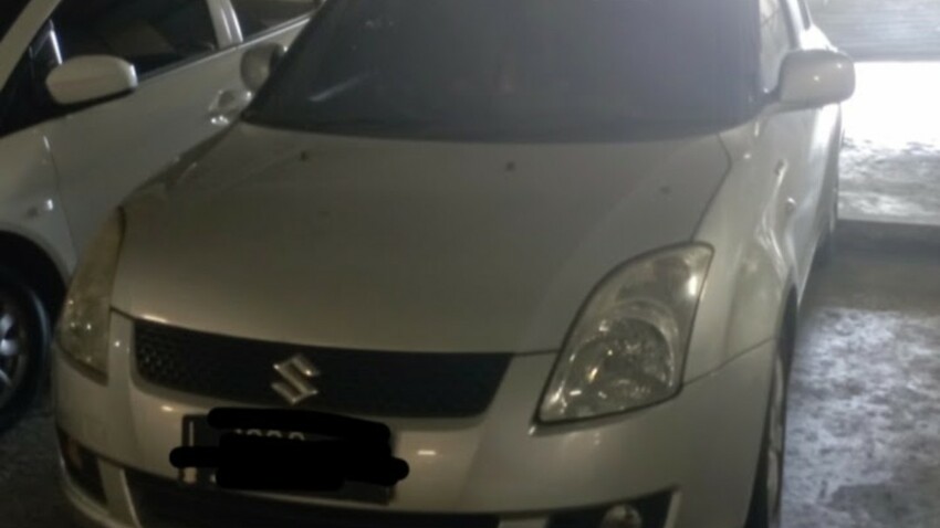 Suzuki Swift 2012 Bensin