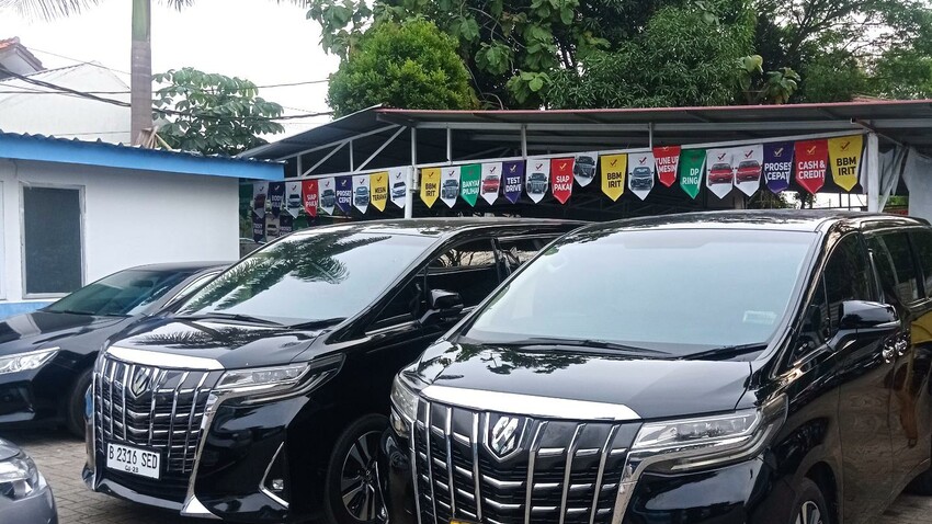 Toyota Alphard 2018 Bensin