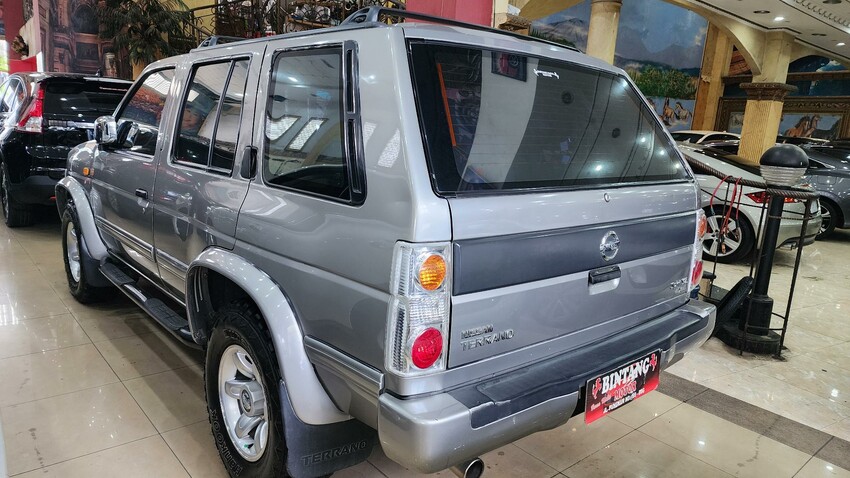 NISSAN TERANO 4x4 2005  (BINTANG MOTOR)