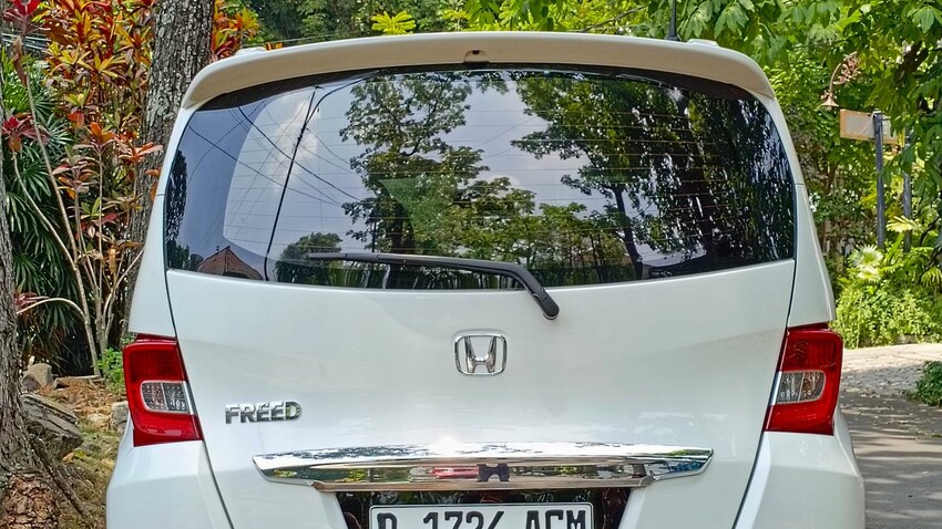 Honda Freed PSD 2014