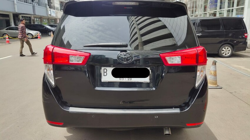 Toyota Kijang Innova 2018 Bensin