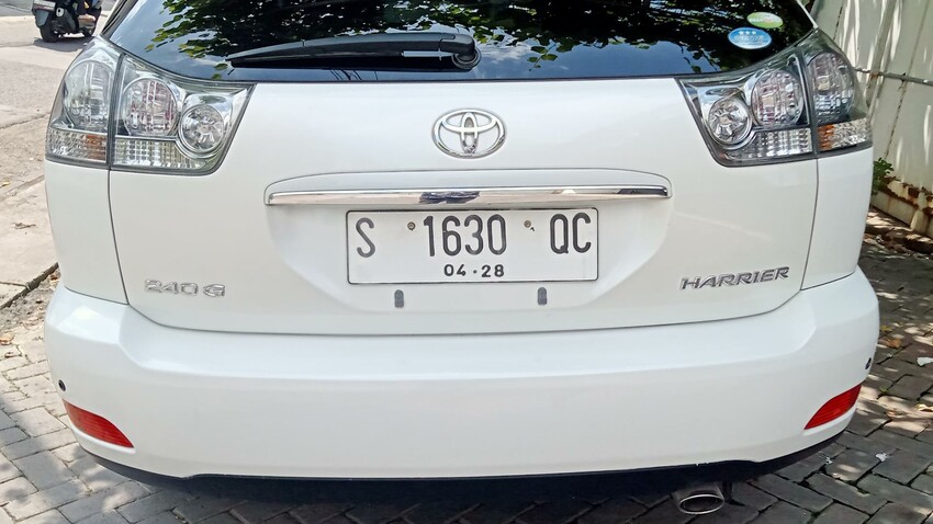 Toyota Harrier 2011 Bensin