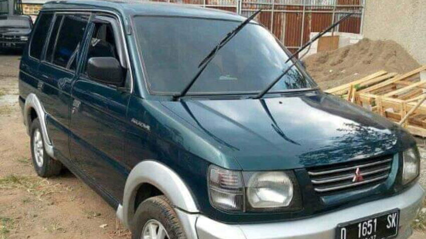 Mulus Istimewa ! Mitsubishi Kuda GLS 2.5 Diesel Warna Hijau Tahun 2001