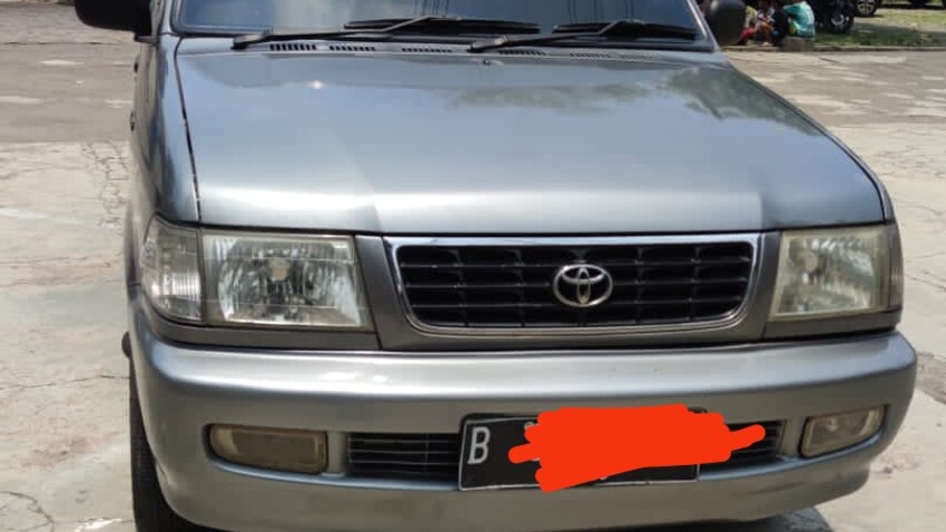 Toyota Kijang 2000 Bensin