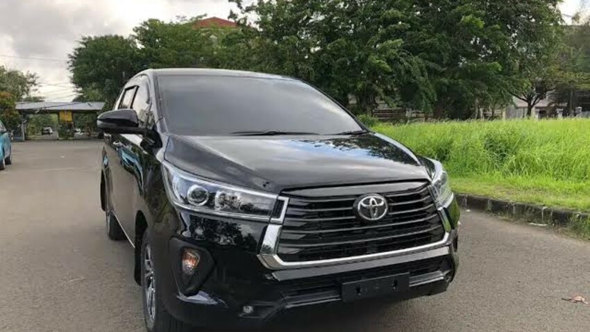 Toyota Kijang Innova G mati  2023 / 2024 Diesel