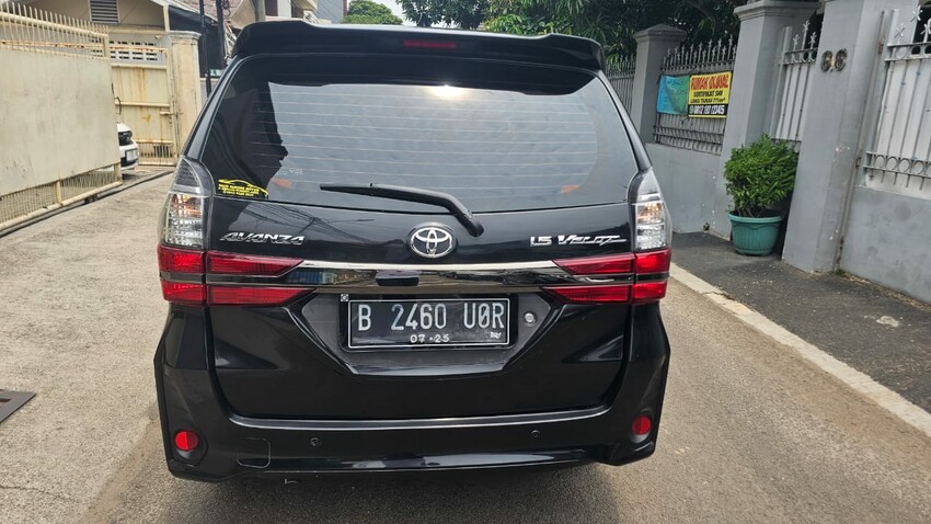 TDP 0 Angs Termurah Grand Avanza 1.5 Veloz 2020 Manual Hitam Low Km