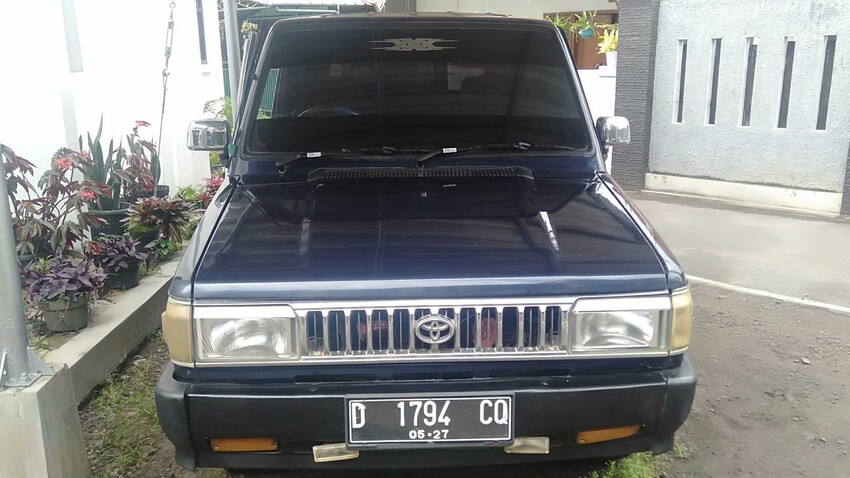 Toyota Kijang 1990 Bensin