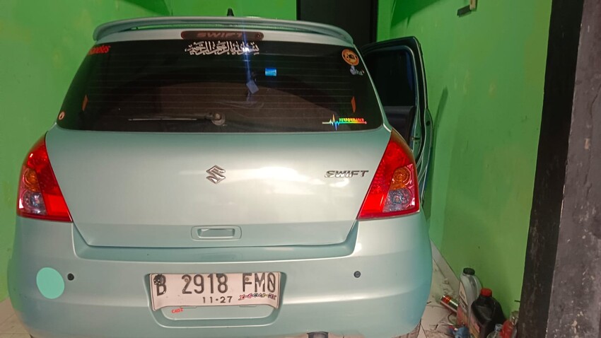 Suzuki Swift 2008 Bensin
