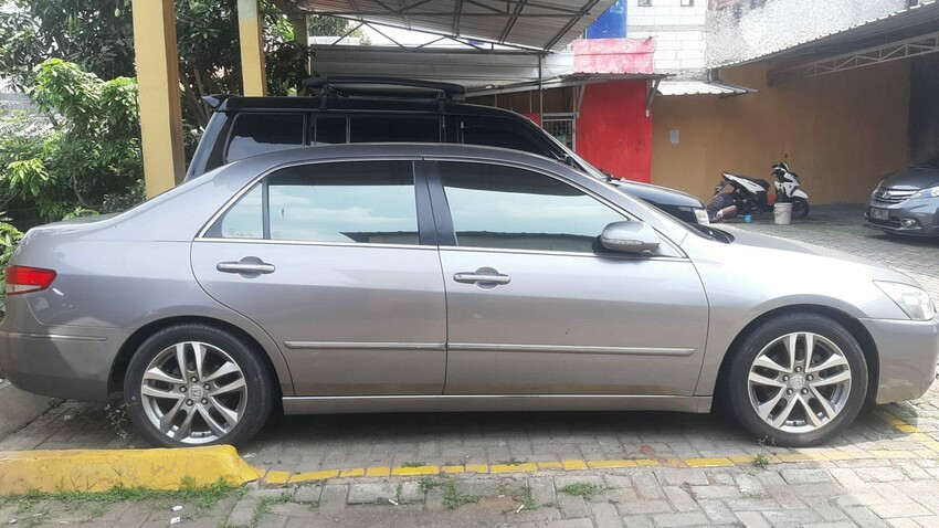 Honda Accord 2005 Bensin