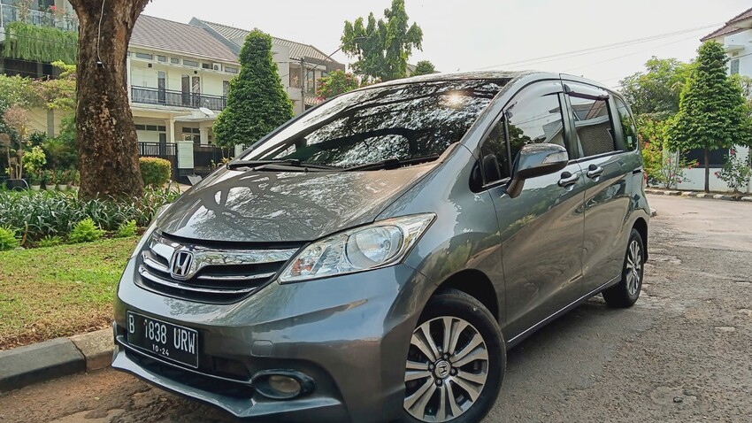 Honda Freed 2014 Bensin