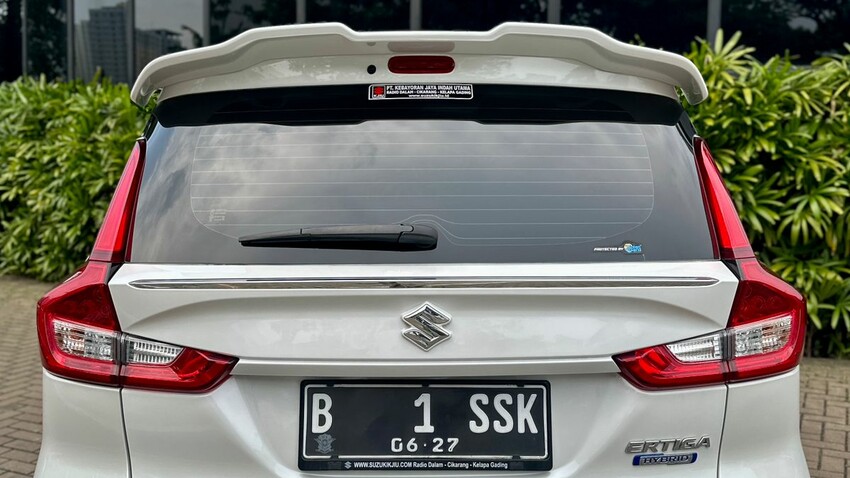 SUZUKI ERTIGA GX HYBRID 2022 DP CEPER