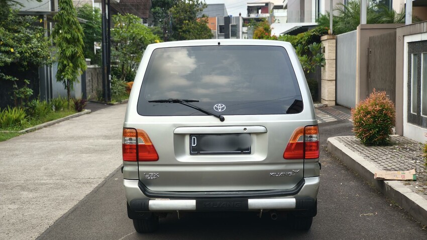 Toyota Kijang Lgx 1.8 efi 2003 manual antik orisinil