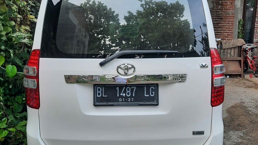 Toyota Nav1 2013 Bensin