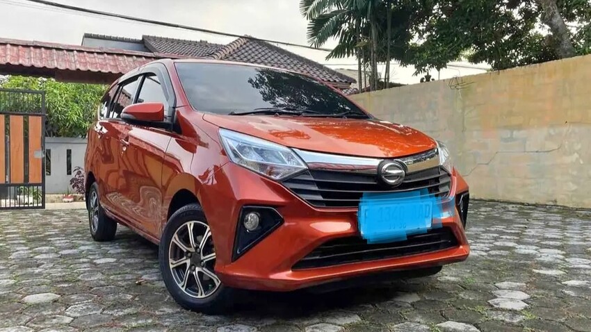 Tdp 10Jutaan New Sigra R MT Spion Lipat gress