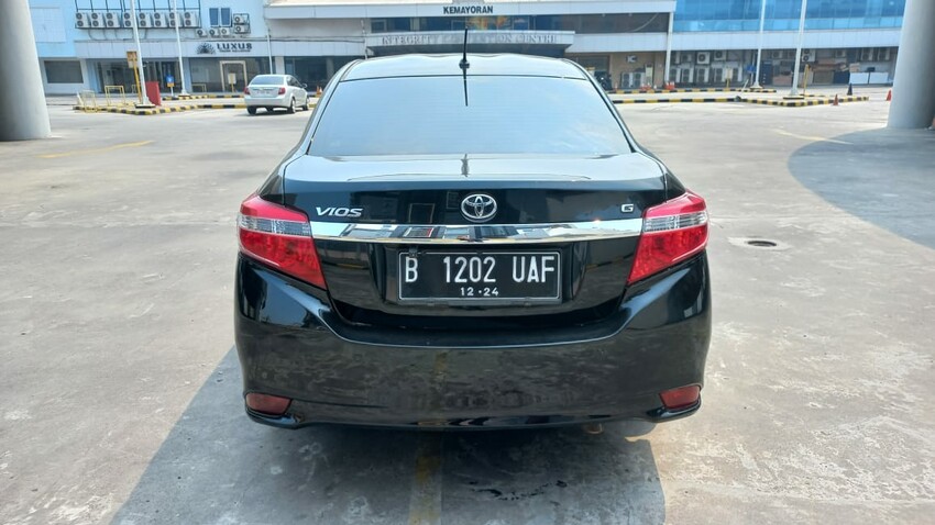 [ANGSURAN 3.3] Toyota Vios AT 2014 Bensin