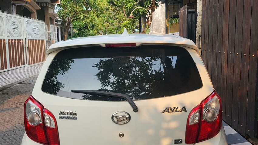 Daihatsu Ayla 2015 Bensin