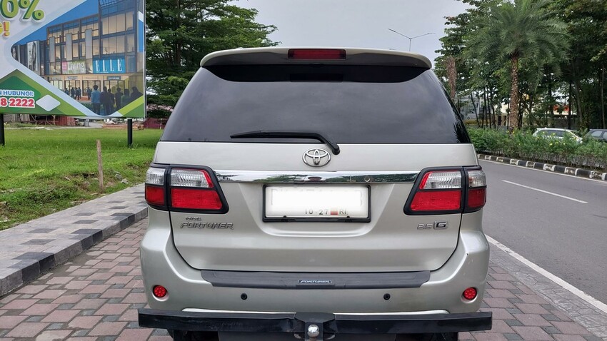 Toyota Fortuner 2010 Diesel