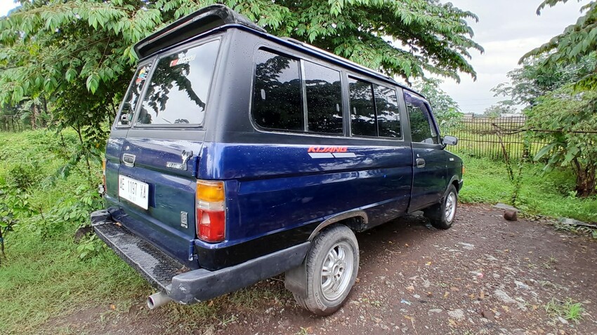 Toyota Kijang 1989 Bensin