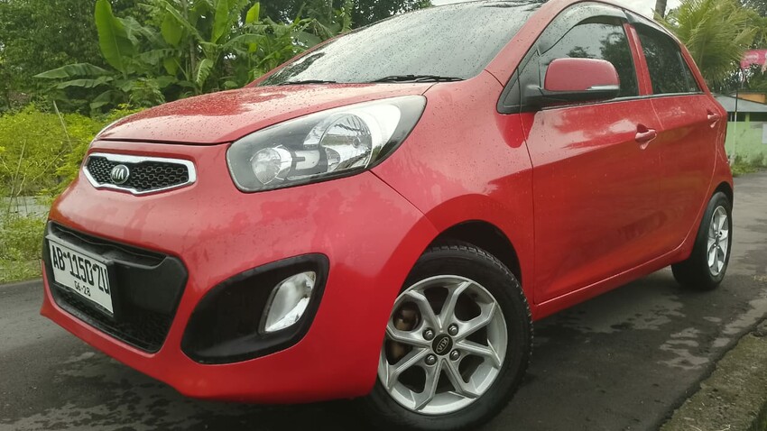 Kia Picanto 2014 Bensin - Mobil Bekas - 921696098