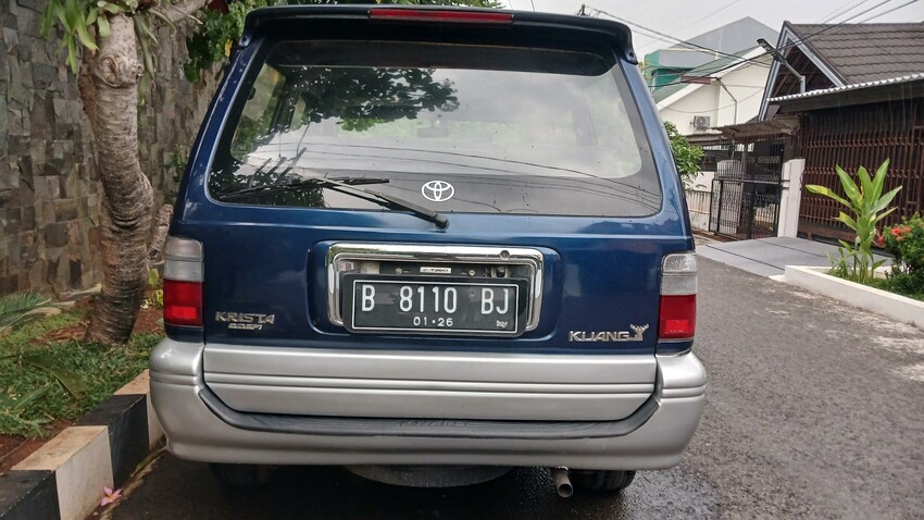 Toyota Kijang 2001 Bensin