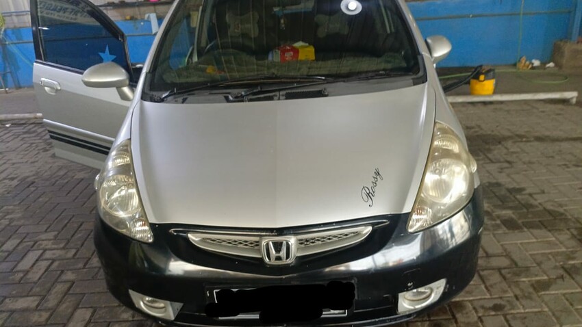 Honda Jazz 2004 Bensin